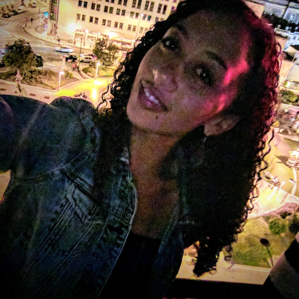 Meet your Posher, Lily